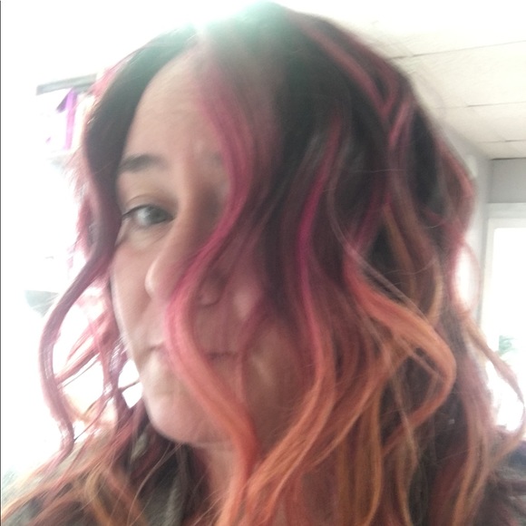 Meet your Posher, Cory - Picture 1 of 1